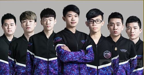 促使中国摔 促使中国摔