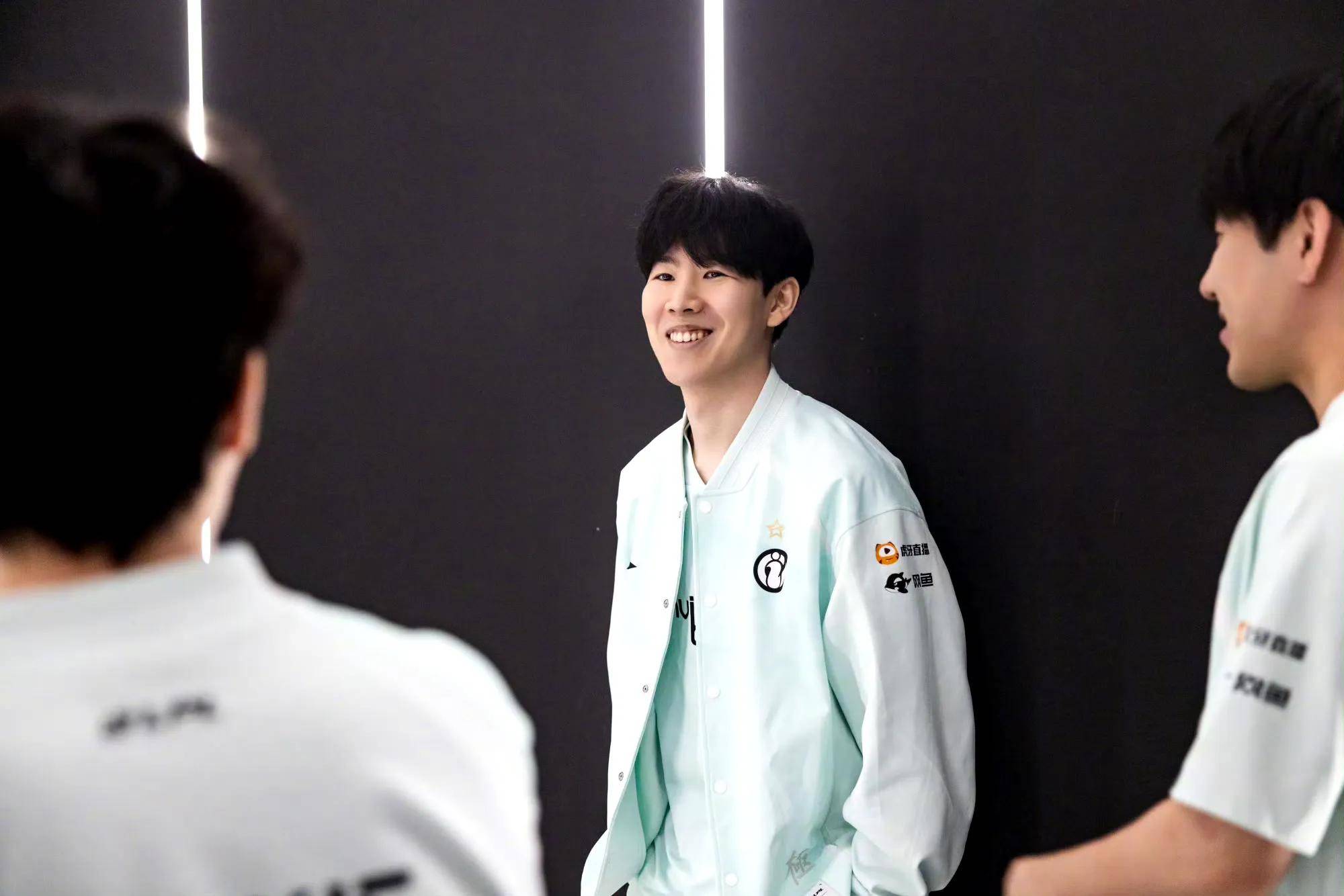 高难度动作 高难度动作