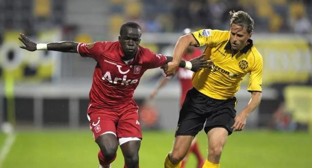 政府和相关 政府和相关